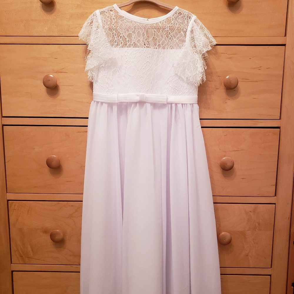 Elegant White Lace Kids Dress